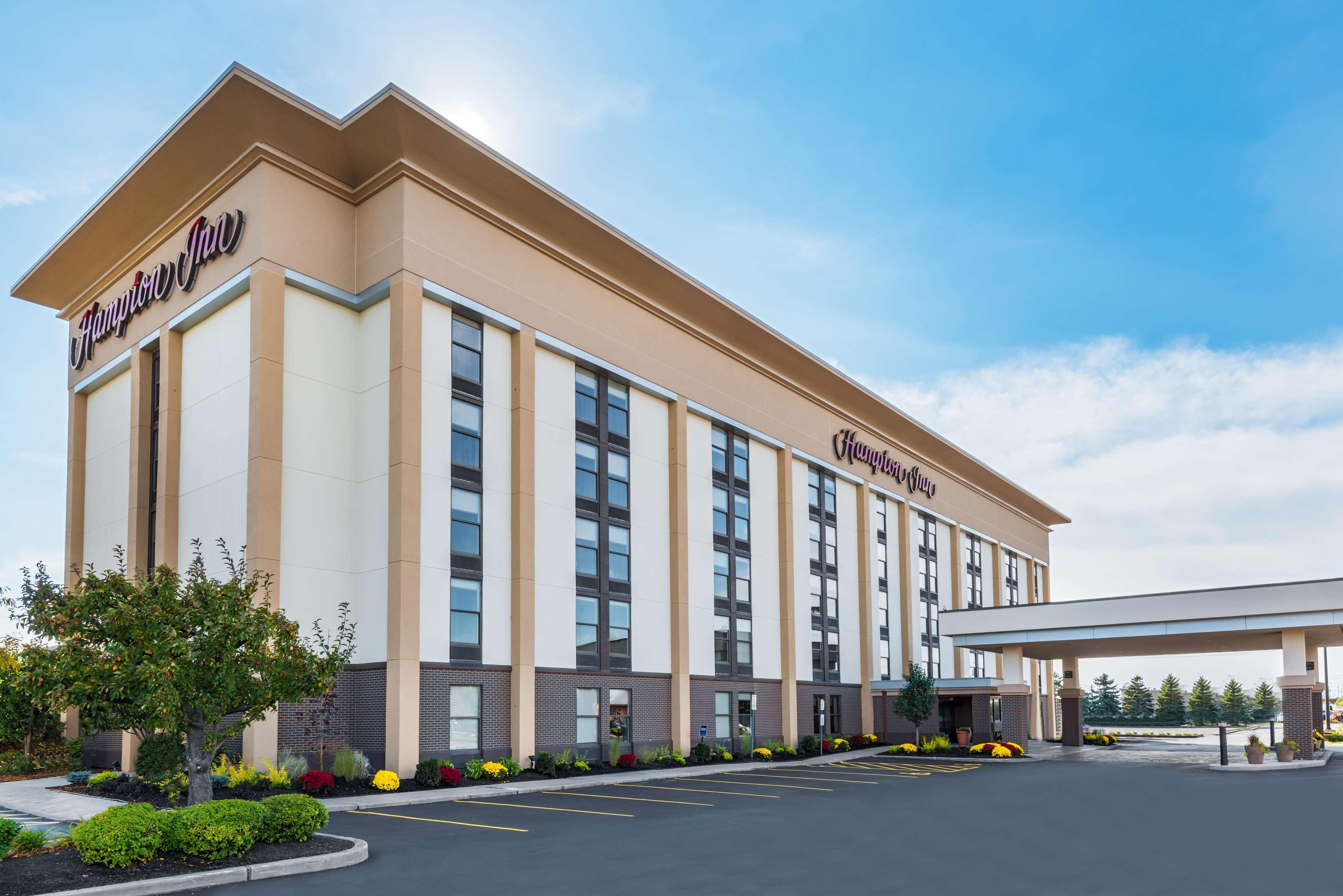 Hampton Inn Buffalo-Airport Galleria Mall Чиктовага Экстерьер фото