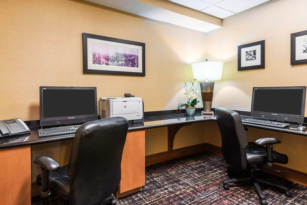 Hampton Inn Buffalo-Airport Galleria Mall Чиктовага Удобства фото